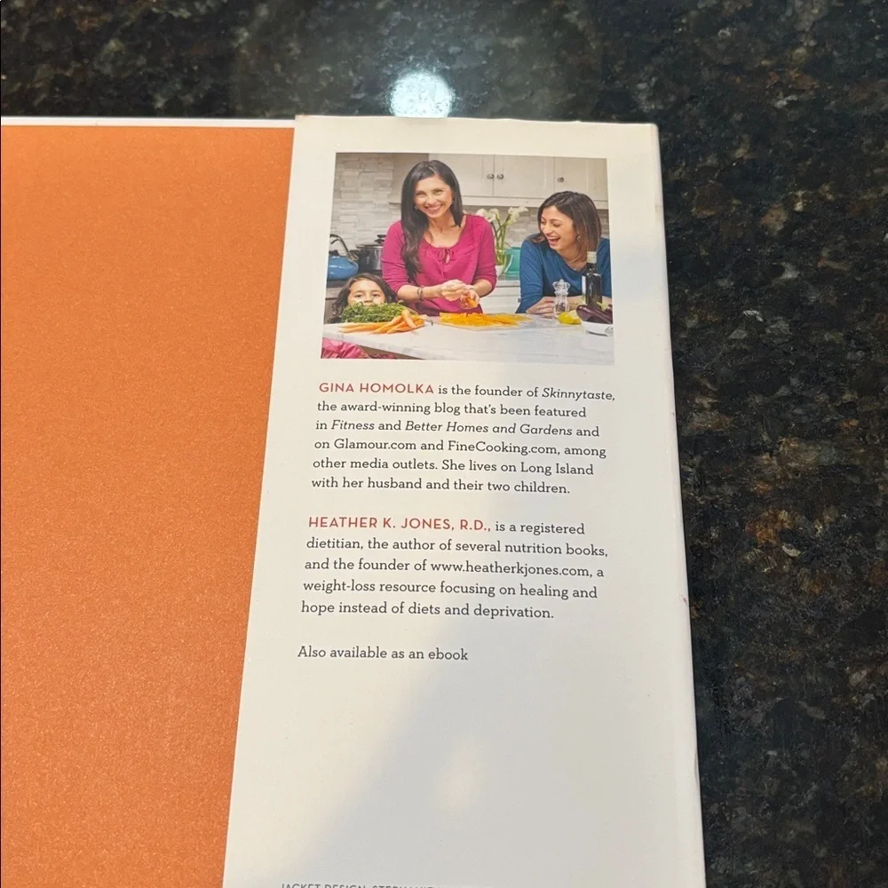 GUC The Skinny Taste Cookbook by Gina Homolka